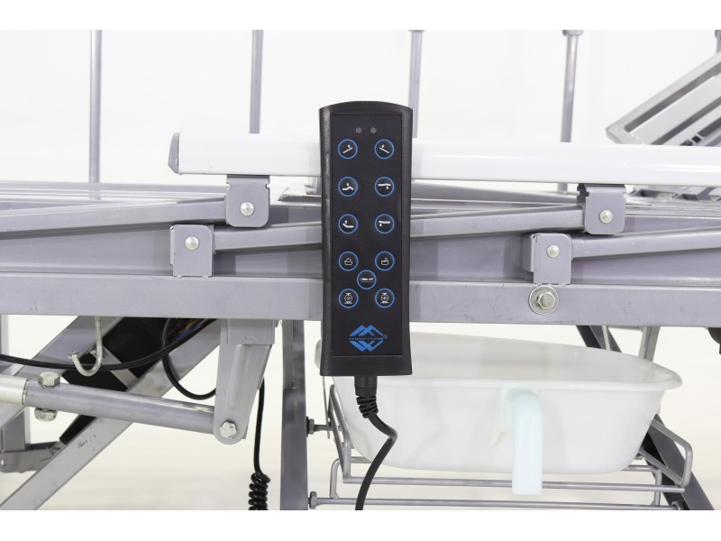 Кровать электрическая Med-Mos YG-3 (МЕ-5228Н-11) с боковым переворачиванием, туалетным устройством и функцией «кардиокресло»