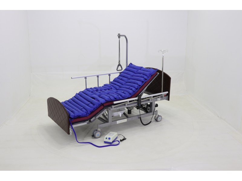 Кровать электрическая Med-Mos DB-11А (МЕ-5228Н-00) темный стандарт с боковым переворачиванием, туалетным устройством и функцией «кардиокресло»