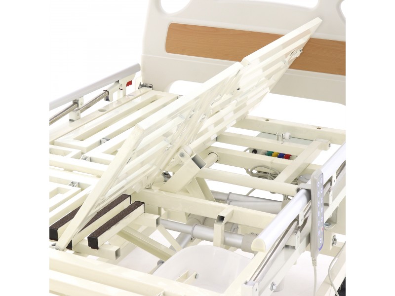 Кровать электрическая Med-Mos DB-11А (МЕ-5218Н-12)  с боковым переворачиванием, туалетным устройством и функцией «кардиокресло» и регулировкой высоты