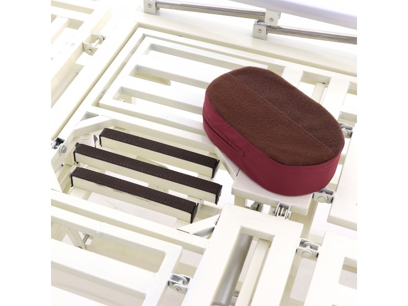 Кровать электрическая Med-Mos DB-11А (МЕ-5218Н-12)  с боковым переворачиванием, туалетным устройством и функцией «кардиокресло» и регулировкой высоты